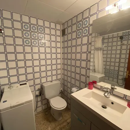 Apartment V 5-5 *