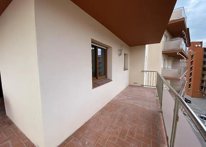 Apartament V 5-5 *