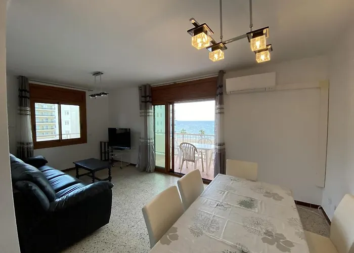 Apartament V 5-5 Roses